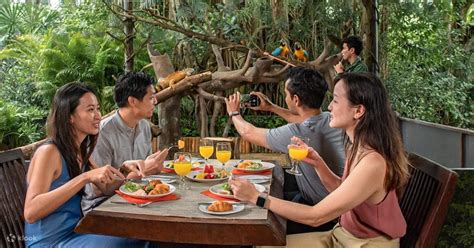singapore zoo breakfast in the wild